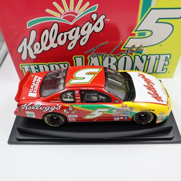 TERRY LABONTE #5 KELLOGG'S 1/24 2000 CHEVY MONTE CARLO NASCAR DIECAST - Picture 1 of 8